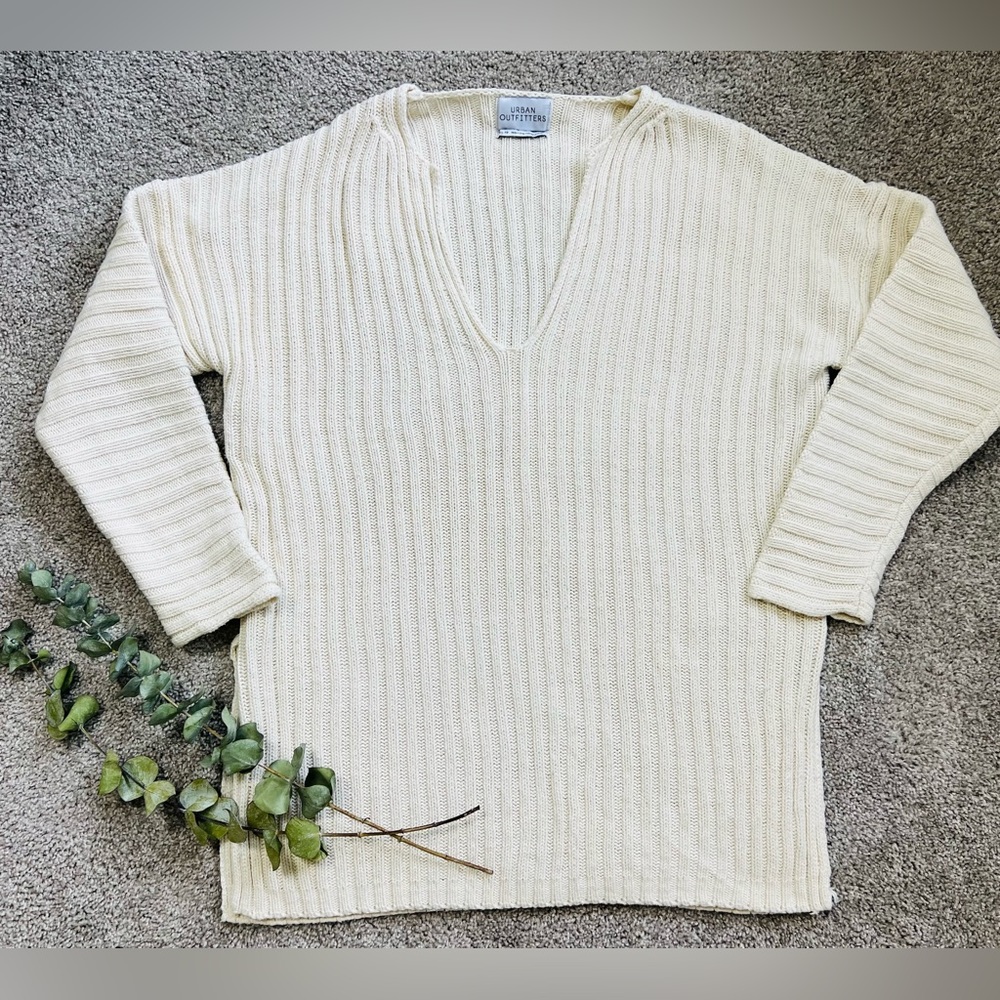 UO Oversize Tunic Sweater